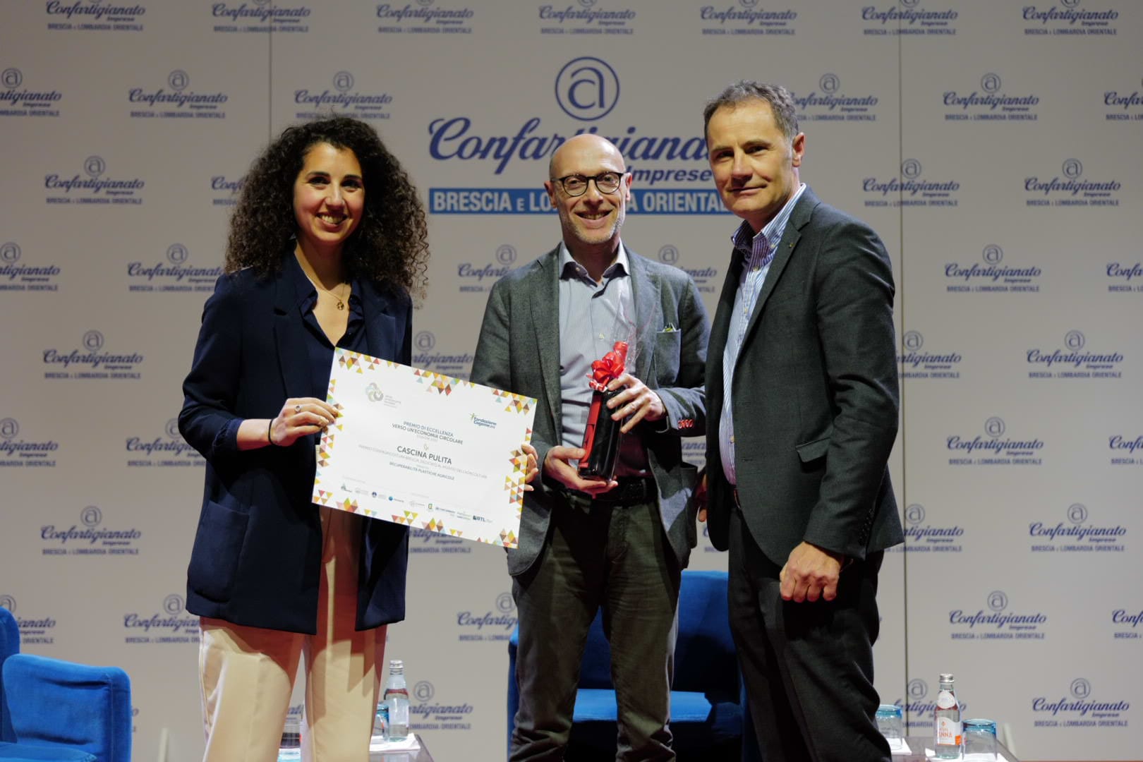 Cascina pulita vince la menzione speciale mondo agricoltura del premio 